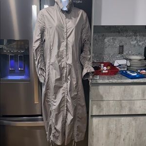 Date all long scrunched light parka raincoat S
